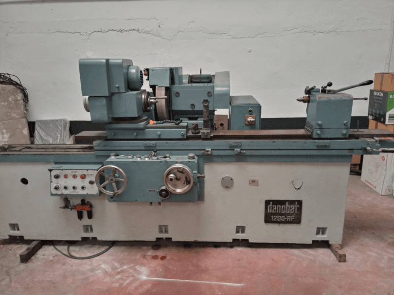 Rectificadora cilíndrica Danobat 1200 (modificada para 1800mm)