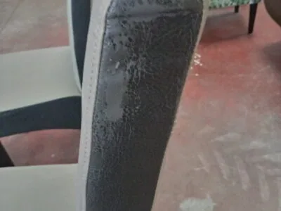 Conjunto de sillas de comedor con acolchado grueso