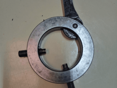 Perro de arrastre automático 28-40mm