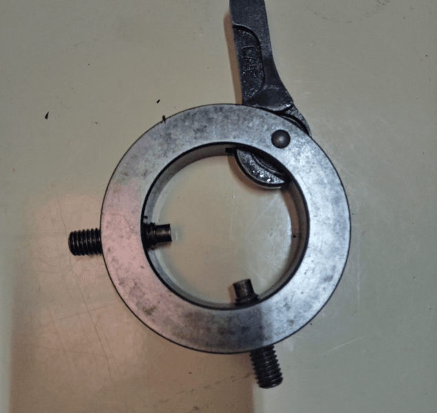 Perro de arrastre automático 28-40mm