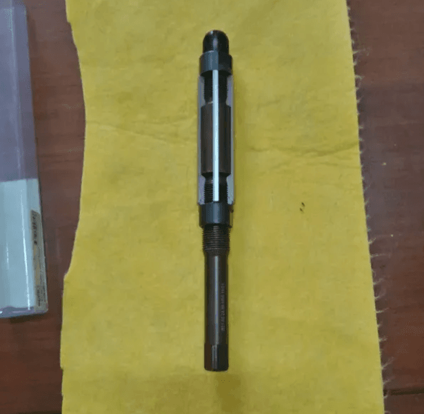 Escariador HSS Extensible 21-24mm
